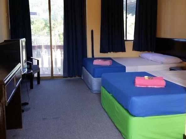 Hji Residensi Hotel Kuah Bagian luar foto